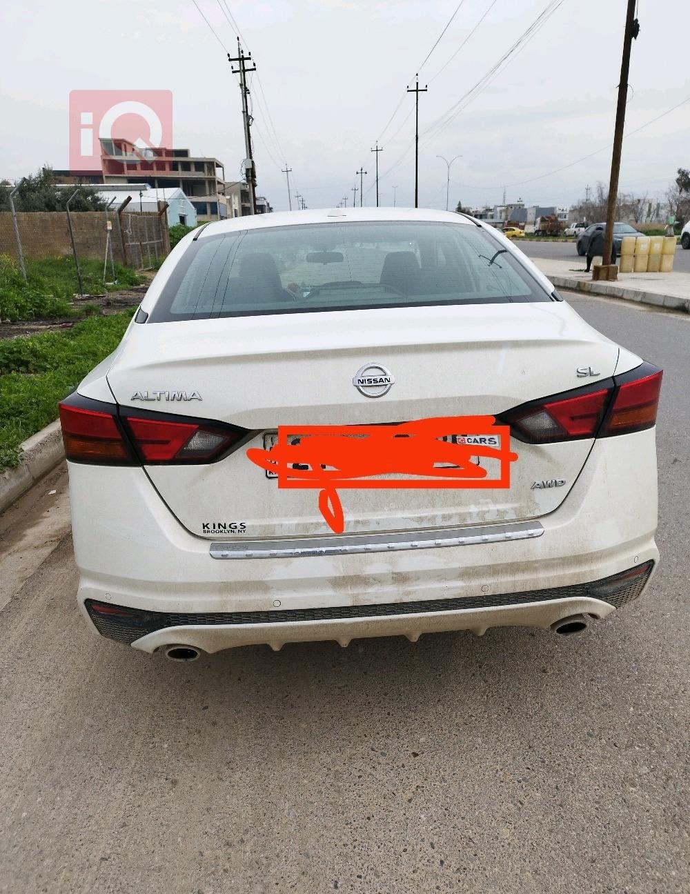 نيسان ألتيما